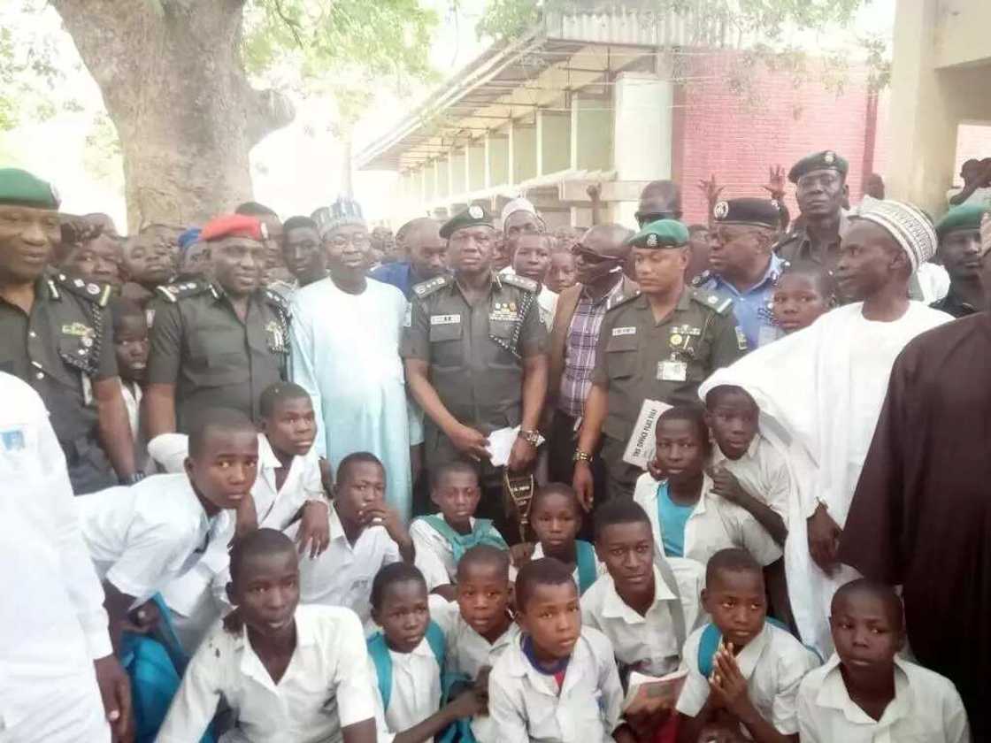 IGP Idris assigns 4 mobile police personnel to schools in Borno state