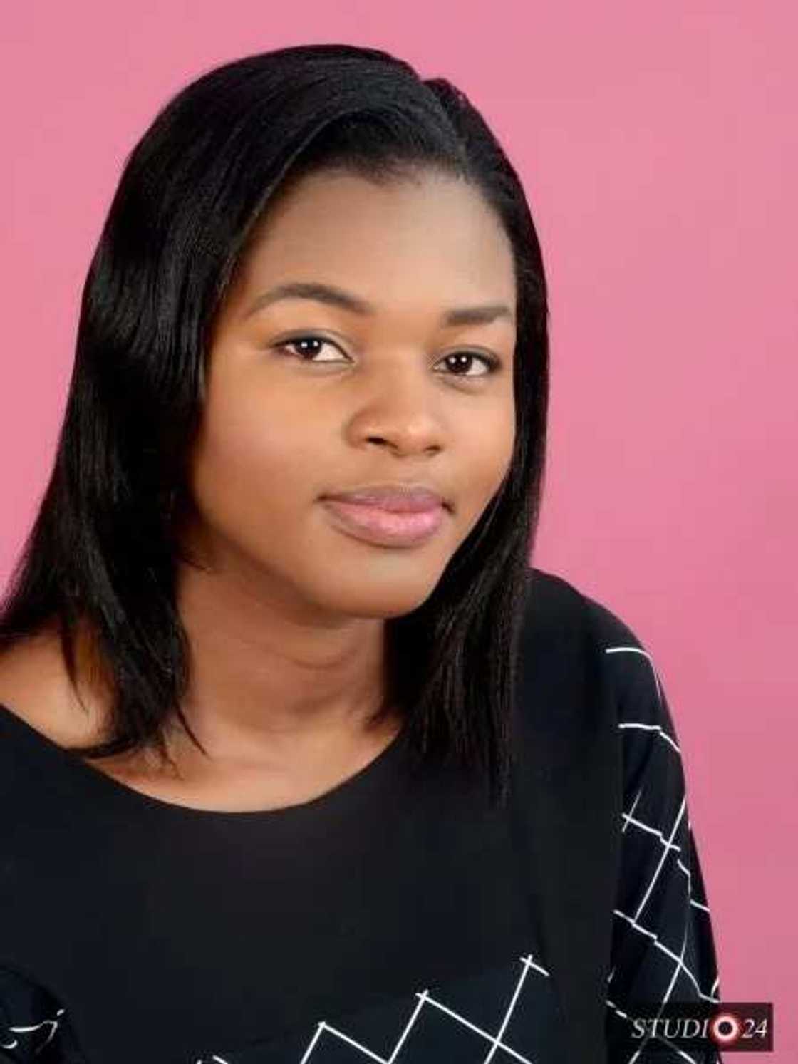 Ebola Survivor Dr Ada Igono Delivers Baby (PHOTOS) Ebola Survivor Dr Ada Igono Delivers Baby (PHOTOS)