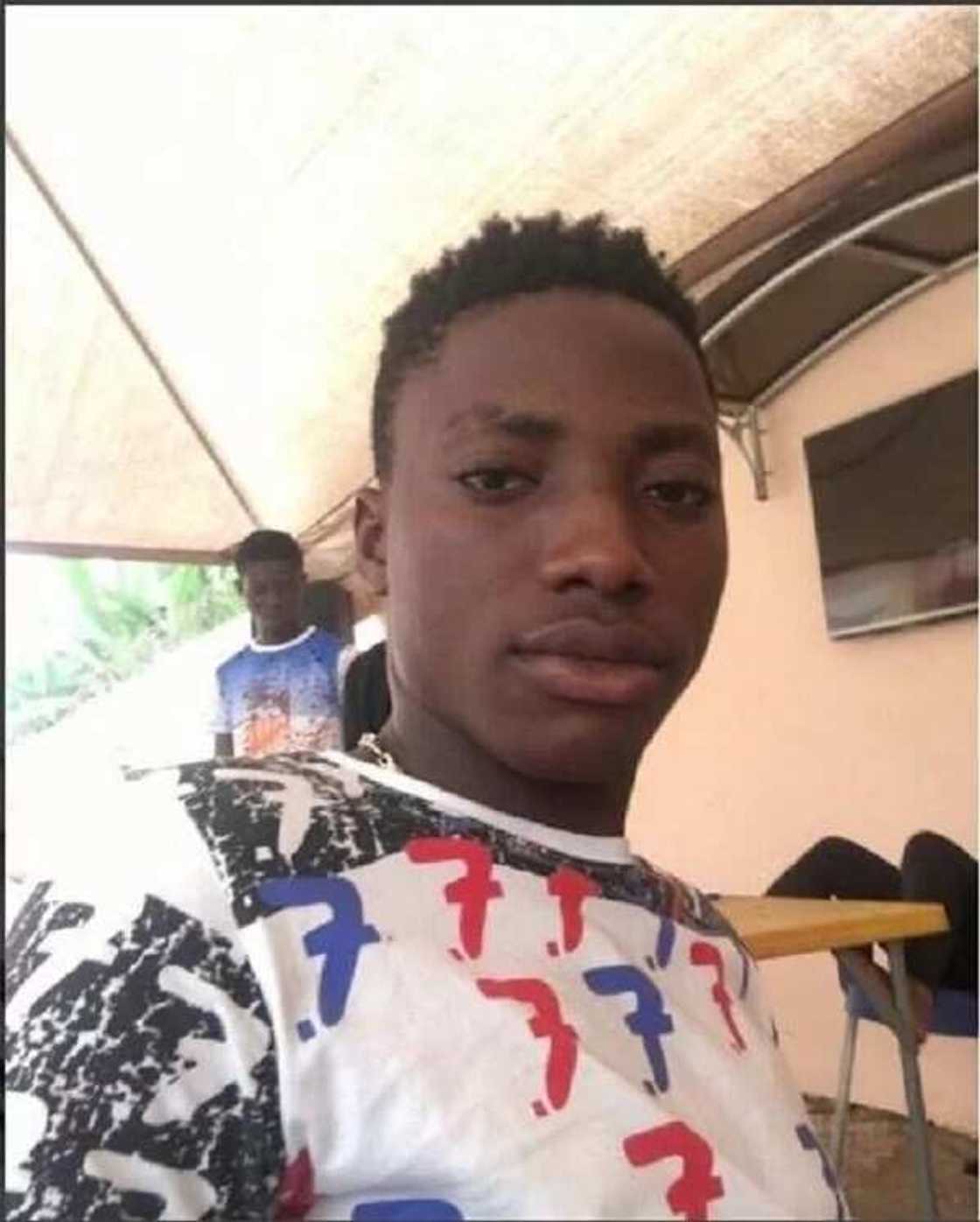 Lagos 'big boy' absconds after taking drinks worth N1.1M in nightclub Lagos 'big boy' absconds after taking drinks worth N1.1M in nightclub