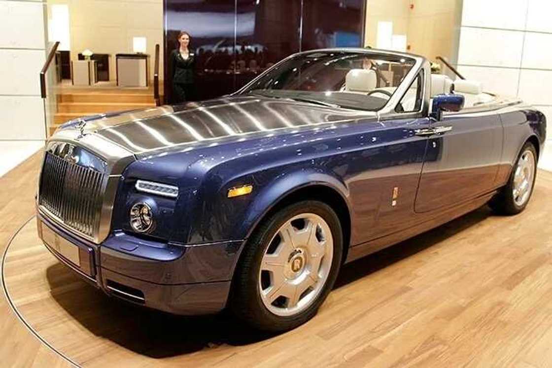 Rolls-Royce Phantom Drophead Coupe Rolls-Royce Phantom Drophead Coupe