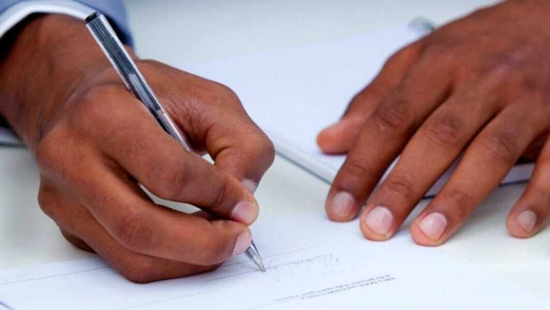 How to write a letter of petition letter?