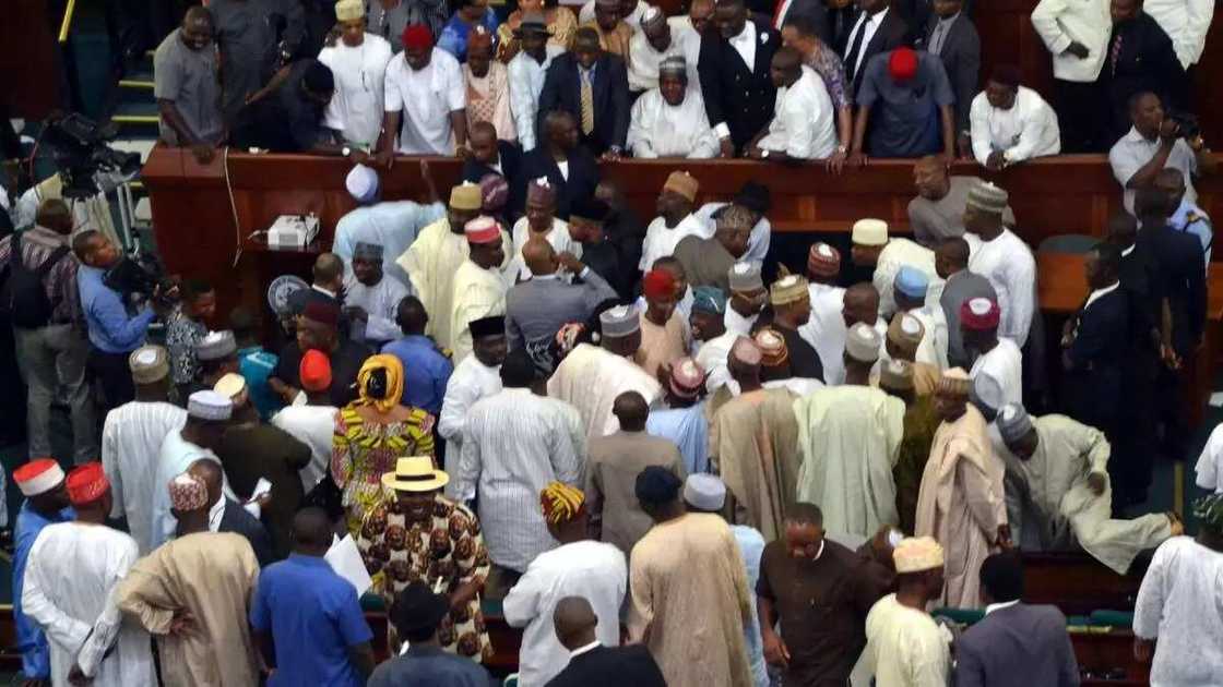 Rikicin Makiyaya: Majalisar Wakilai tayi kira ga NEMA da ta kai kayan agaji ga jigatattu a Benue Rikicin Makiyaya: Majalisar Wakilai tayi kira ga NEMA da ta kai kayan agaji ga jigatattu a Benue