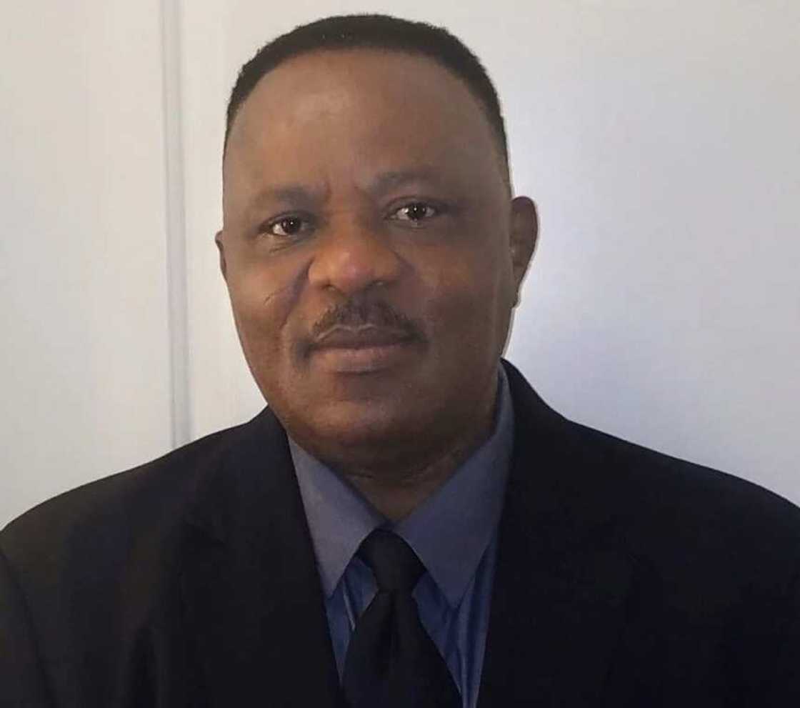 Ba zan iya biyan naira miliyan 45 kudin shiga takara ba– Inji dan takarar shuaban kasa a APC Ba zan iya biyan naira miliyan 45 kudin shiga takara ba– Inji dan takarar shuaban kasa a APC