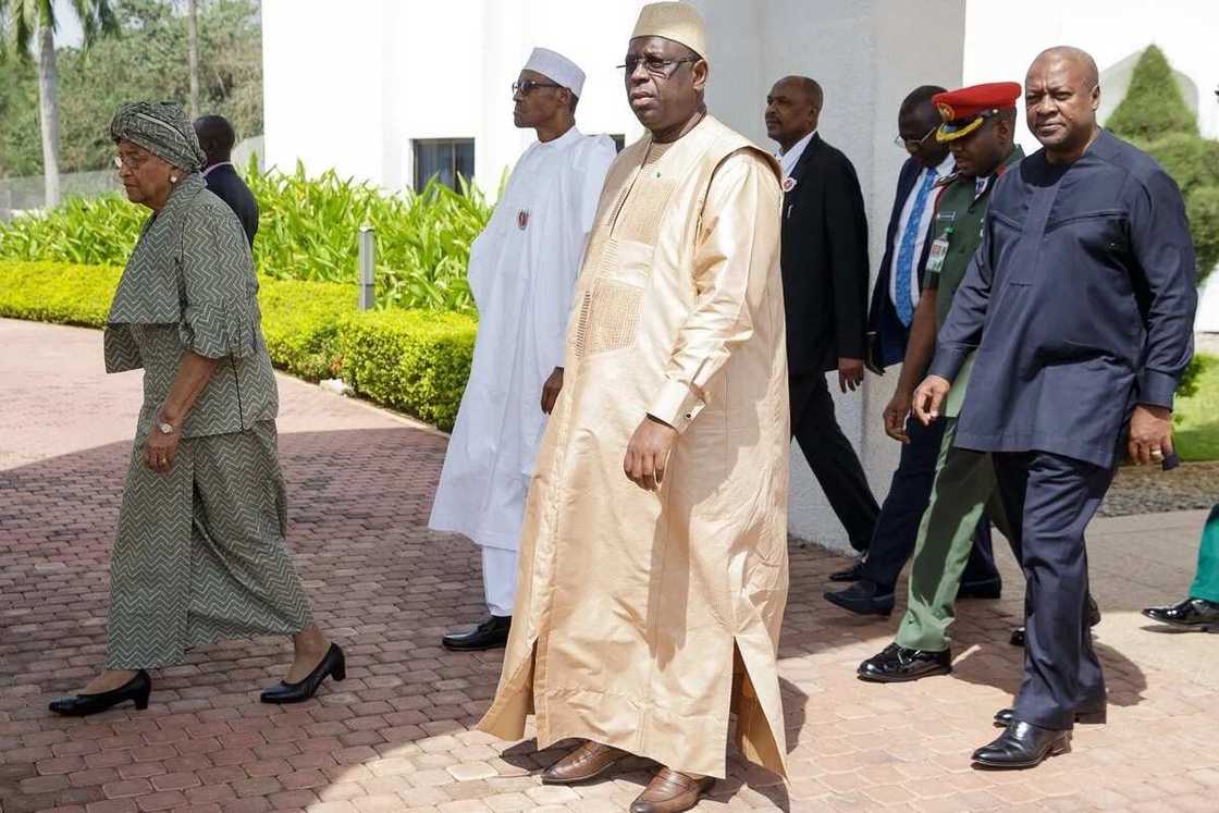 President Buhari hosts ECOWAS leaders President Buhari hosts ECOWAS leaders