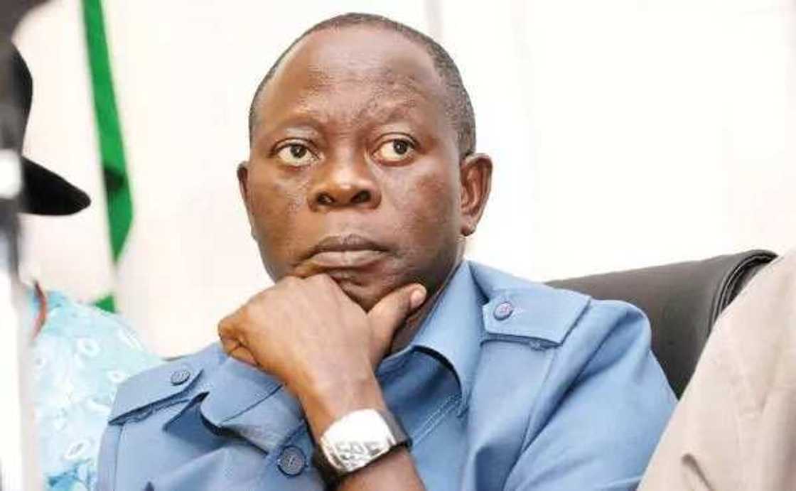 Group blasts Oshiomhole over CBN illegal recruitment Group blasts Oshiomhole over CBN illegal recruitment