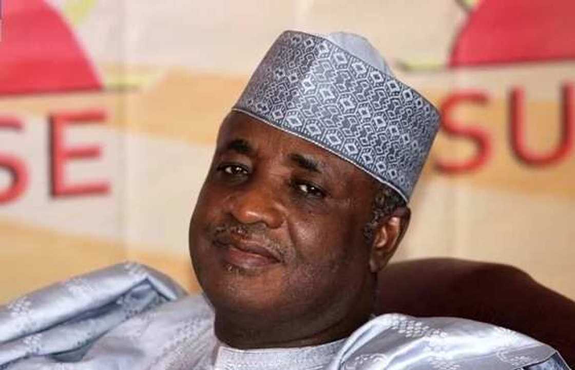 Sallah: Wamakko Ya Biya Wa Fursunoni 50 Bashi Da Tara, Za Su Tafi Gida Su YI Sallah Da Iyalansu Sallah: Wamakko Ya Biya Wa Fursunoni 50 Bashi Da Tara, Za Su Tafi Gida Su YI Sallah Da Iyalansu