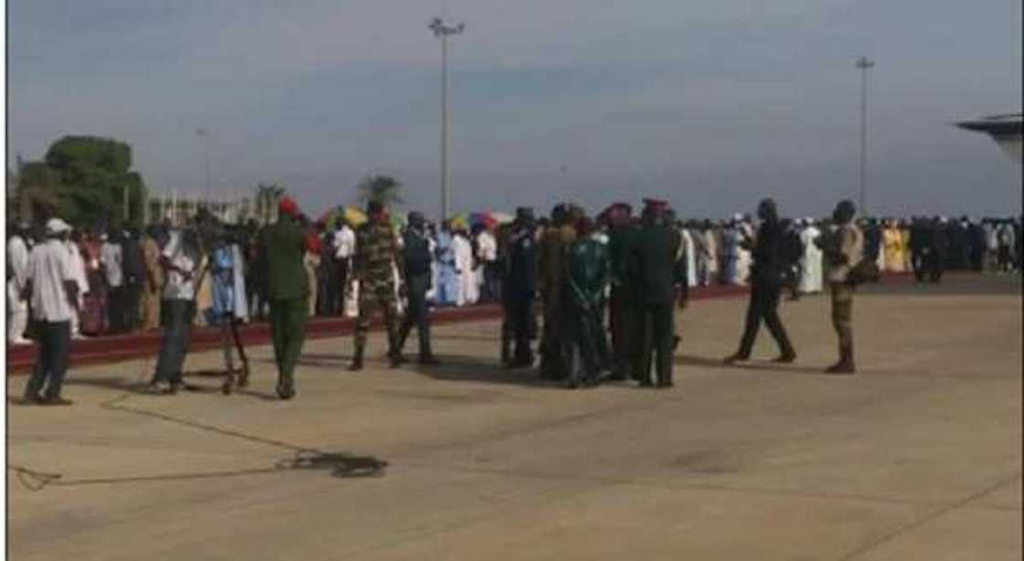 Photonews: See how President Barrow made his triumphant entry into Gambia (Photos)