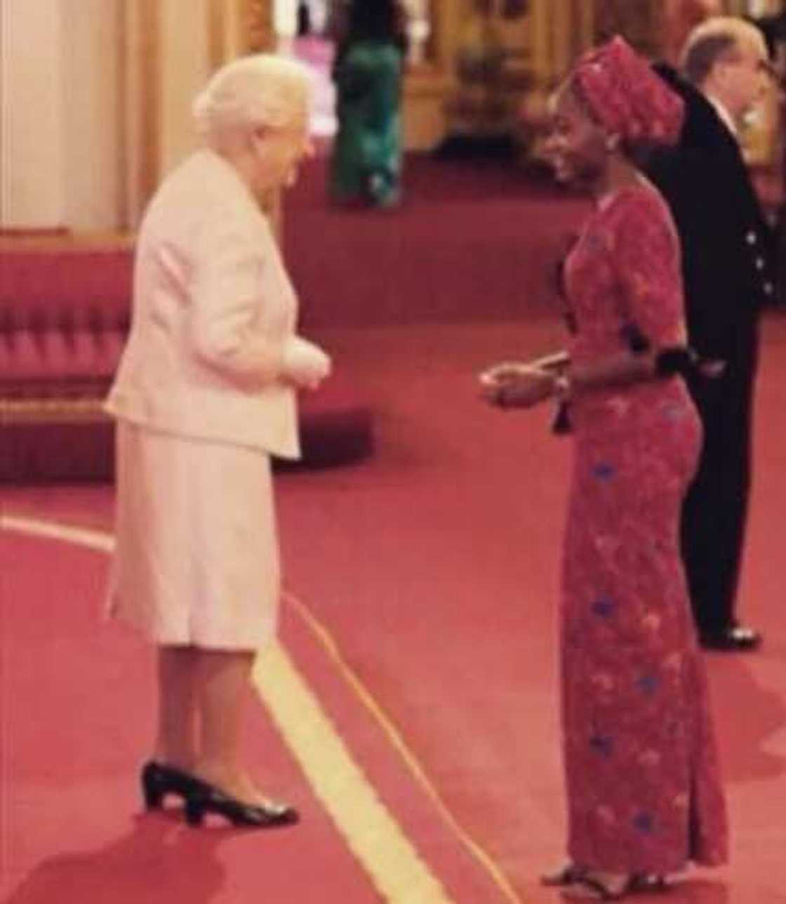 Queen of England Honours Nigerian Girl (Photos)