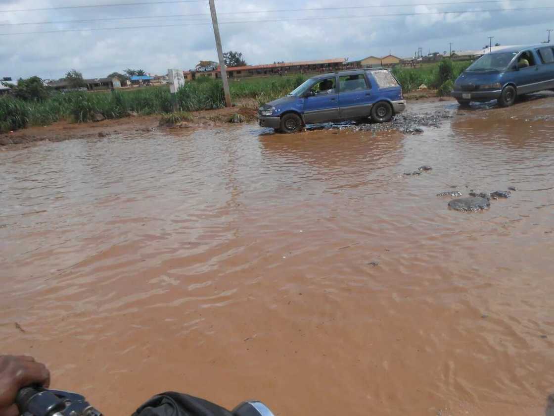 Ambaliyar ruwa a jihar Gombe ya yi sanadiyyar mutuwar mutane 23 Ambaliyar ruwa a jihar Gombe ya yi sanadiyyar mutuwar mutane 23