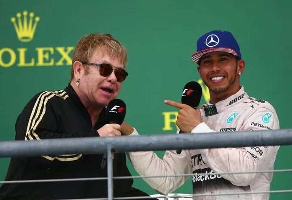 Formula 1: Lewis Hamilton Wins 2015 Championship Title