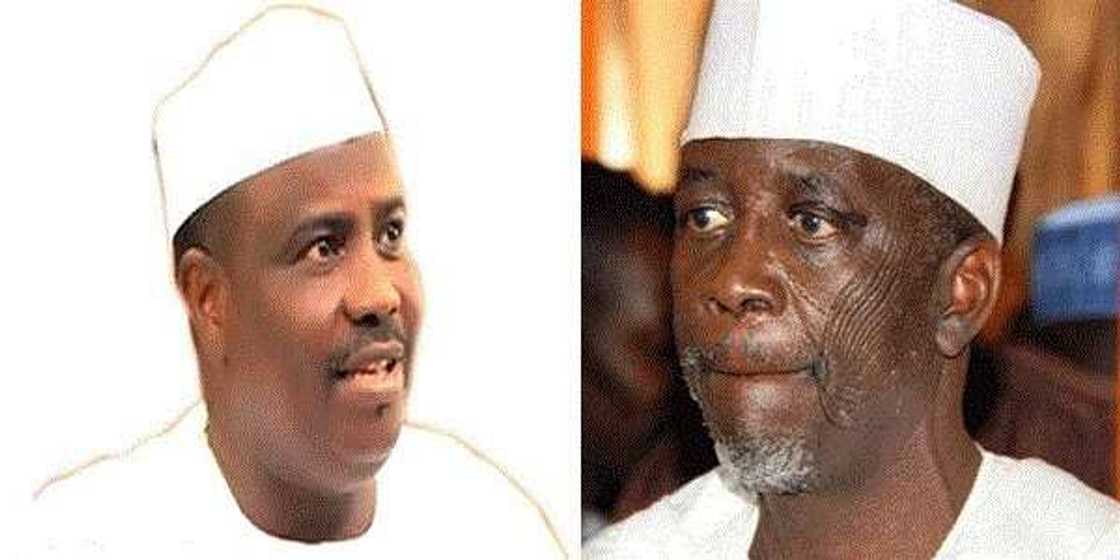 Ka fada ma al'umma adadin kudin da Wammako ya bar maka: Bafarawa ga Tambuwal Ka fada ma al'umma adadin kudin da Wammako ya bar maka: Bafarawa ga Tambuwal