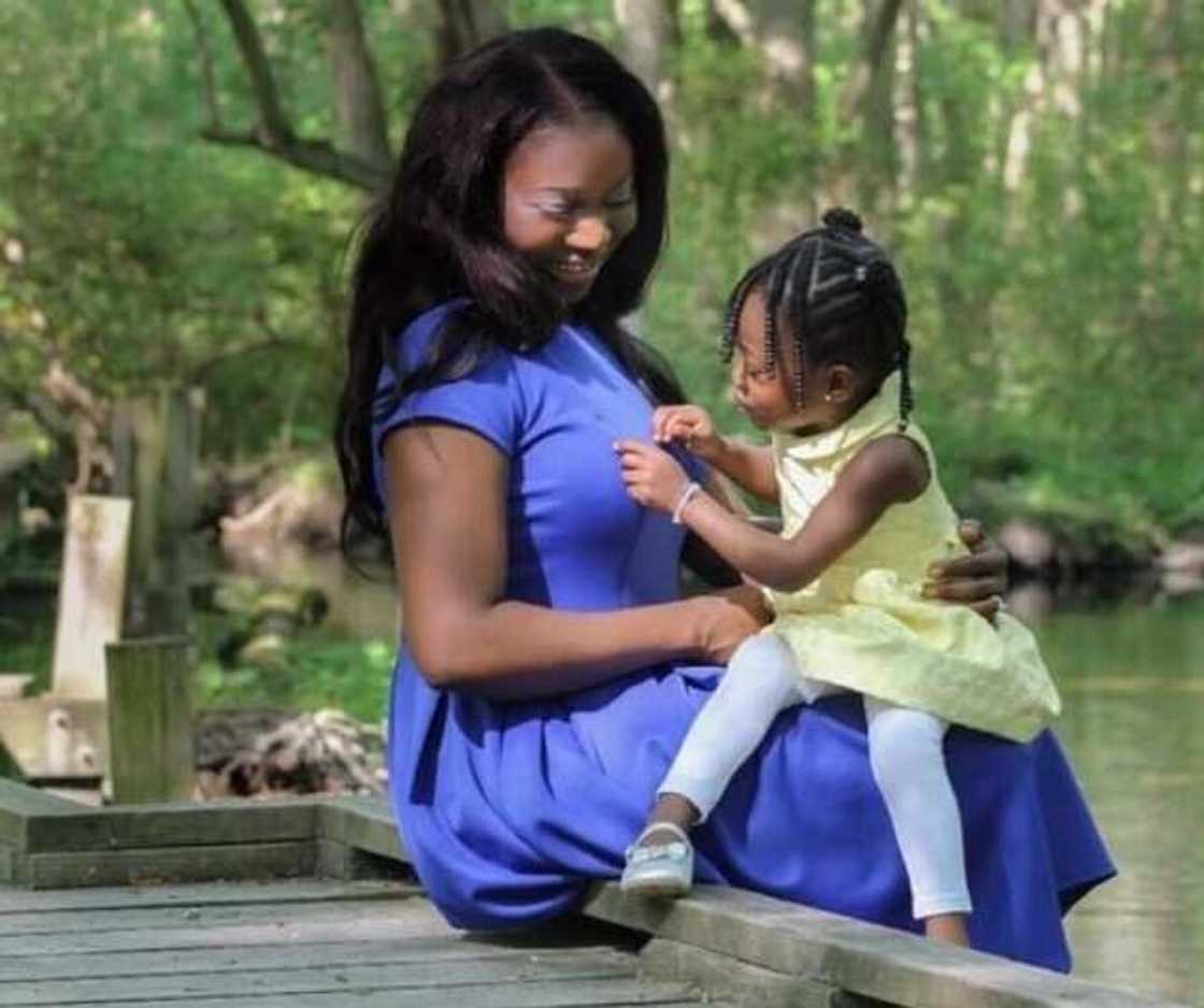 Gwamnatin Buhari za ta kayyade adadin 'yayan da kowacce uwa zata haifa Gwamnatin Buhari za ta kayyade adadin 'yayan da kowacce uwa zata haifa