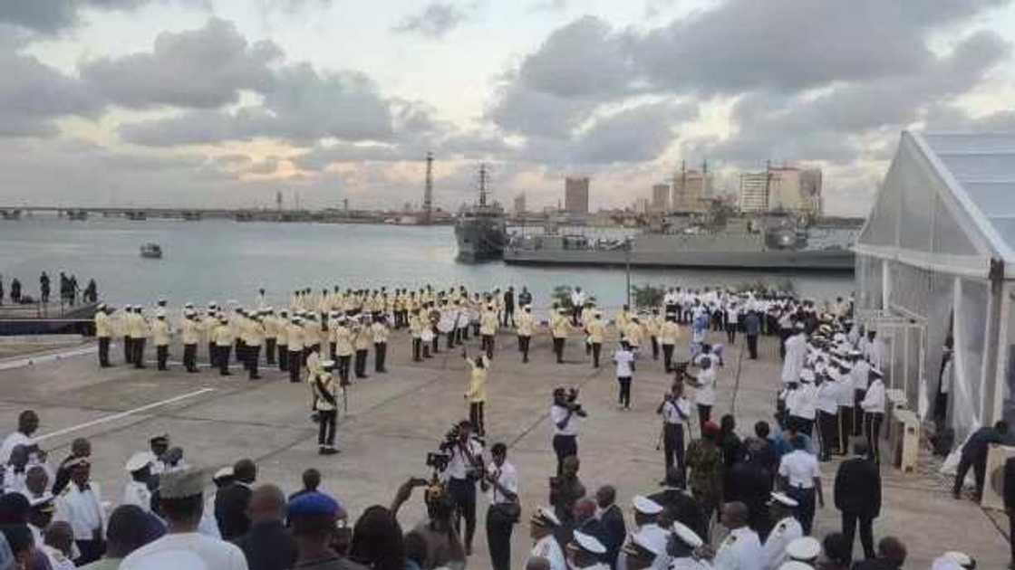 Nigerian Navy commences its 2017 recruitment exercise Nigerian Navy commences its 2017 recruitment exercise