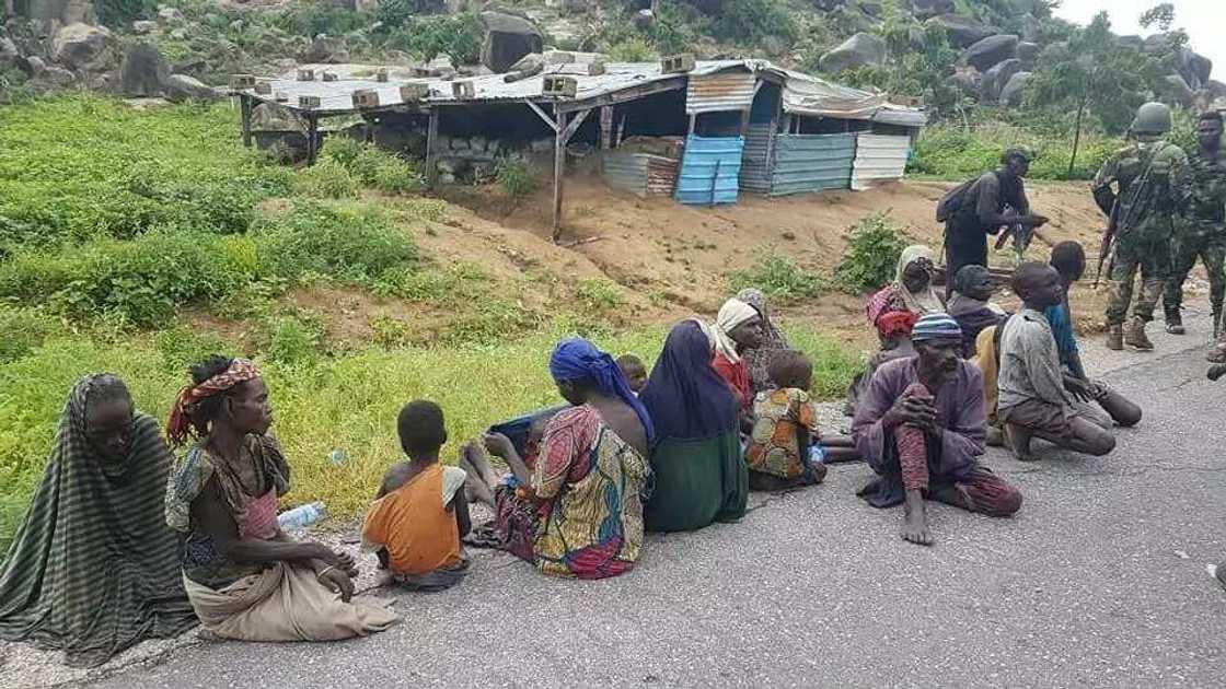 Ina kalo 'yan Boko Haram suka file kan kakana - Wani yaro da aka ceto Ina kalo 'yan Boko Haram suka file kan kakana - Wani yaro da aka ceto