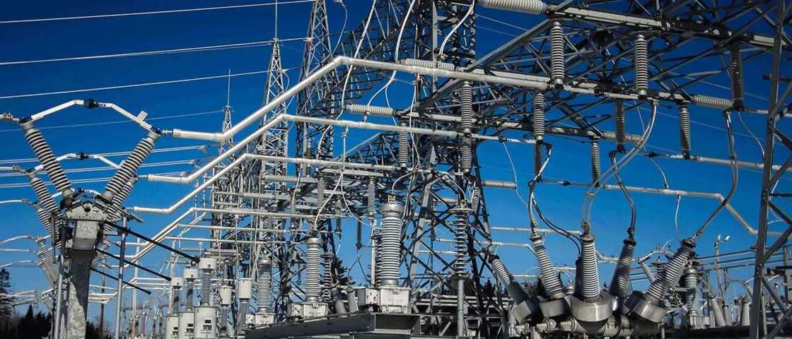 Zancen shan wutar lantarki ta kyauta a Najeriya farfaganda ce - TCN Zancen shan wutar lantarki ta kyauta a Najeriya farfaganda ce - TCN