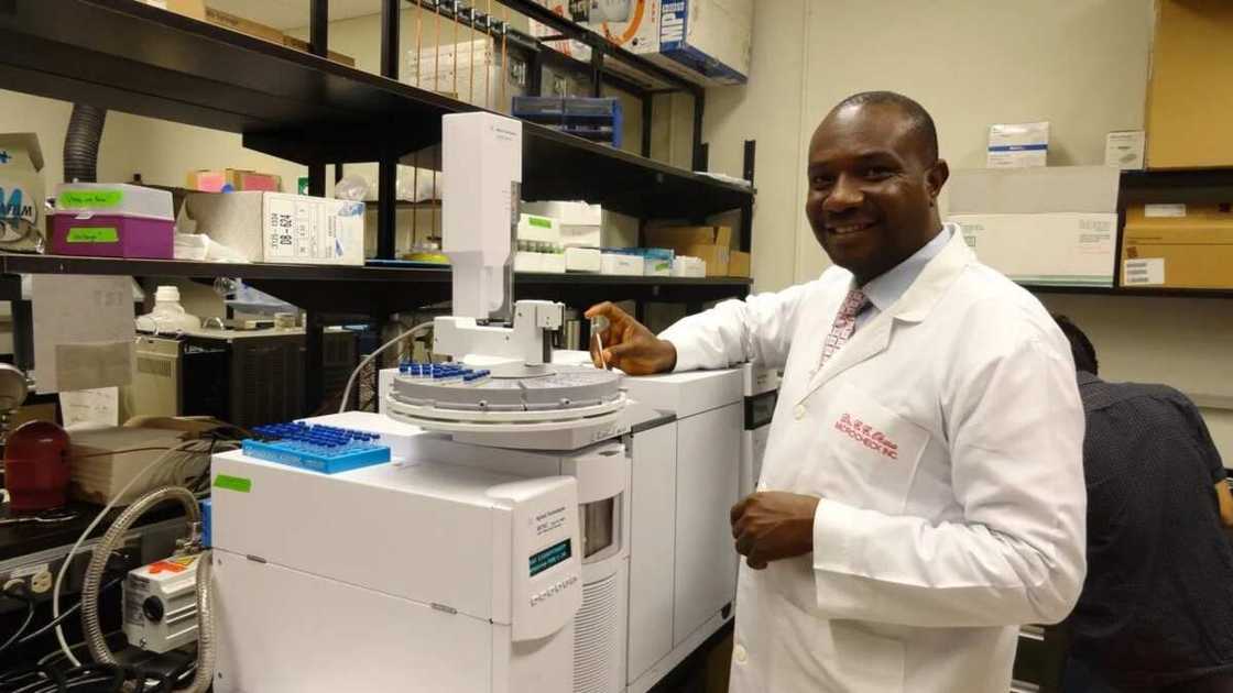 Where can a microbiologist work in nigeria Where can a microbiologist work in nigeria