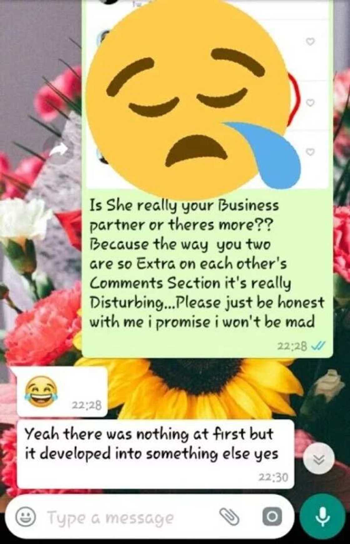 Lady shares message of how her boyfriend broke up with her on WhatsApp (photos) Lady shares message of how her boyfriend broke up with her on WhatsApp (photos)