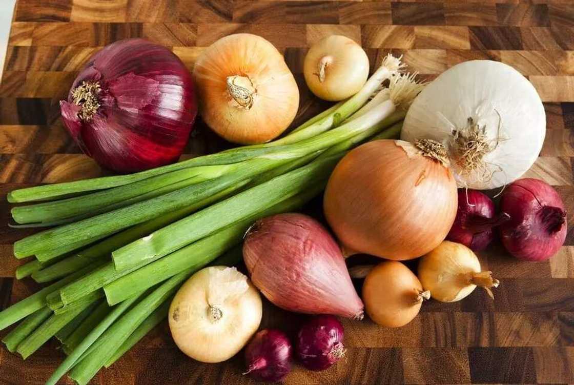 Onion side effects you should know about Onion side effects you should know about