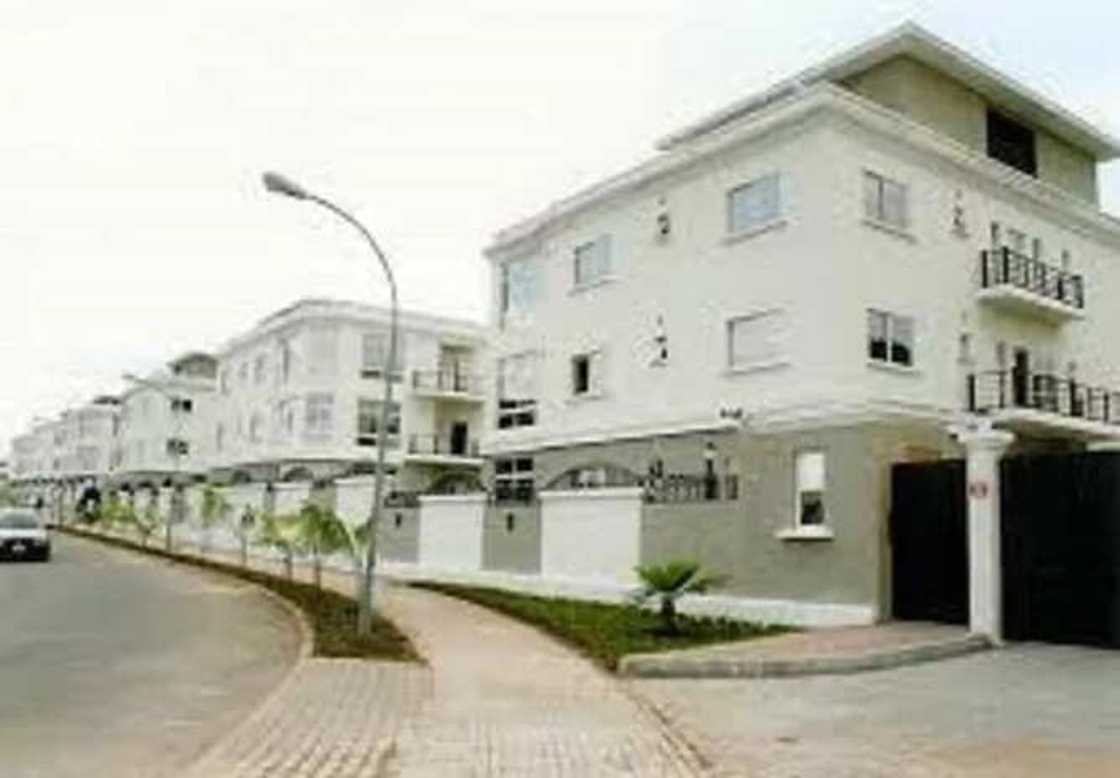 Gidajen haya a Abuja sun yi tashin gwauron zabi Gidajen haya a Abuja sun yi tashin gwauron zabi