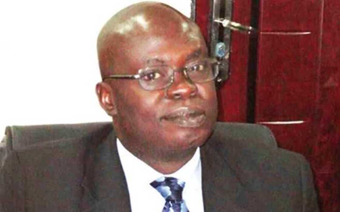 Residents stone 52-year old power firm official to death in Ogun Residents stone 52-year old power firm official to death in Ogun