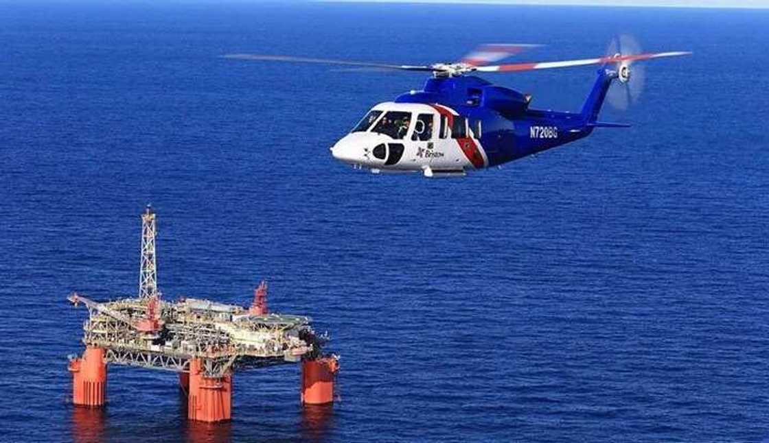 Meet Nigeria’s first female helicopter pilot (photos) Meet Nigeria’s first female helicopter pilot (photos)