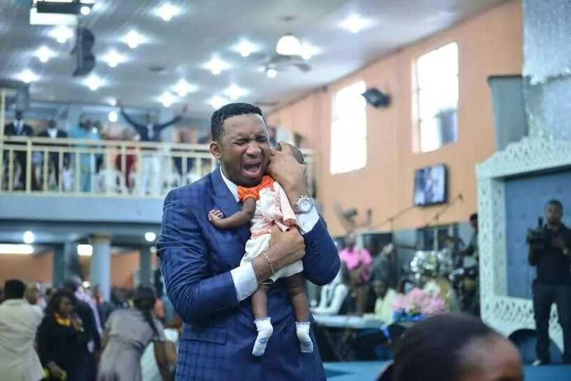 Dead baby raised to life (photos) Dead baby raised to life (photos)