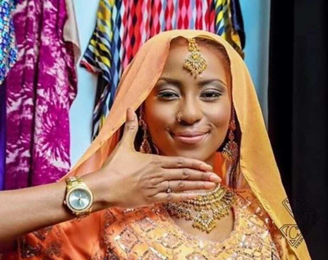 Maryam Booth ta fitar da wasu zafafan hotuna, kalla ku gani Maryam Booth ta fitar da wasu zafafan hotuna, kalla ku gani