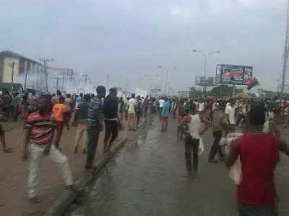 PHOTOS: Biafra Supporters Protest In Port Harcourt PHOTOS: Biafra Supporters Protest In Port Harcourt