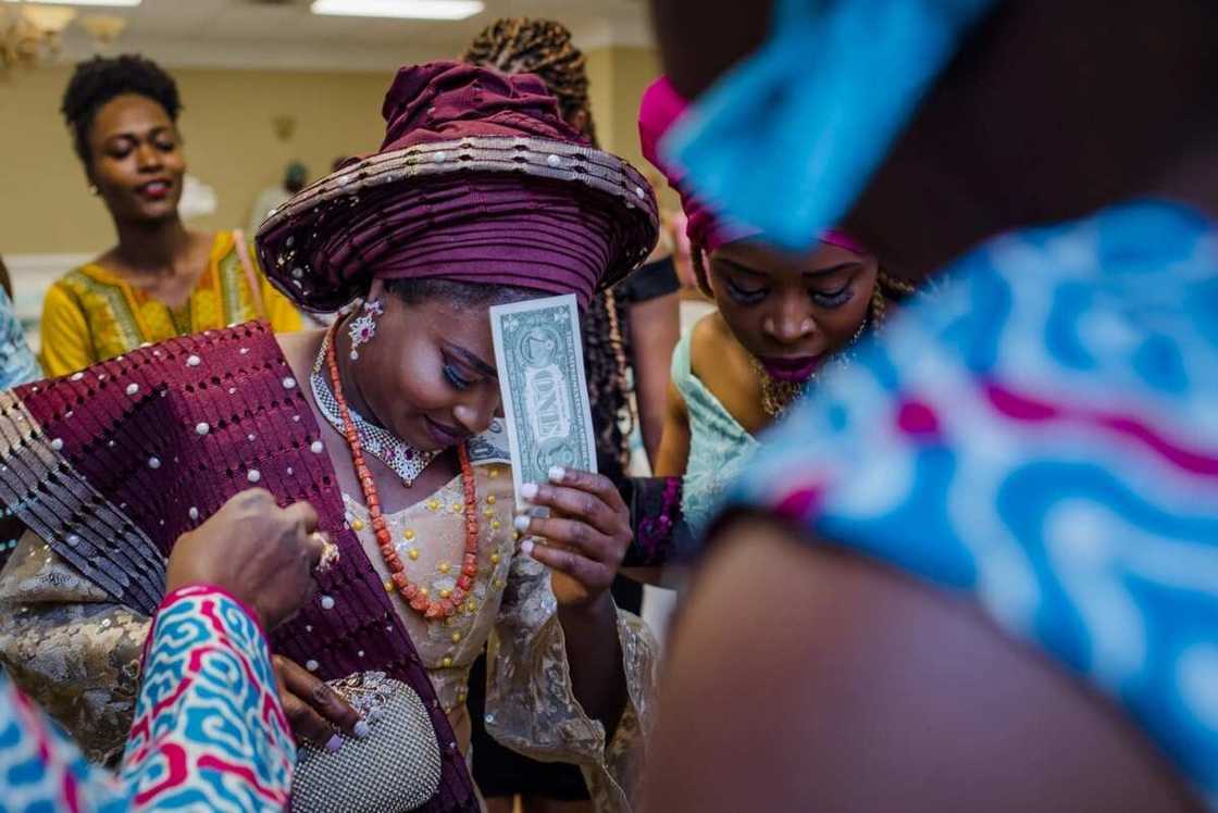 Basic features of culture in Nigeria Basic features of culture in Nigeria