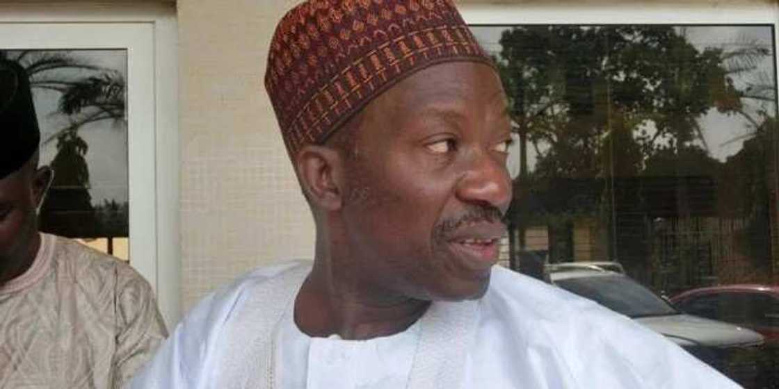 Why Jonathan Handed Power To Buhari - Ex-Minsters Why Jonathan Handed Power To Buhari - Ex-Minsters