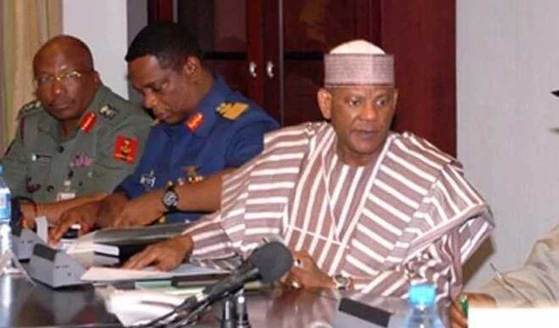 Jami’an EFCC sun kai samame gidan Abdullahi Sarki Mukhtar, sun bankaɗo damin gwala gwalai Jami’an EFCC sun kai samame gidan Abdullahi Sarki Mukhtar, sun bankaɗo damin gwala gwalai