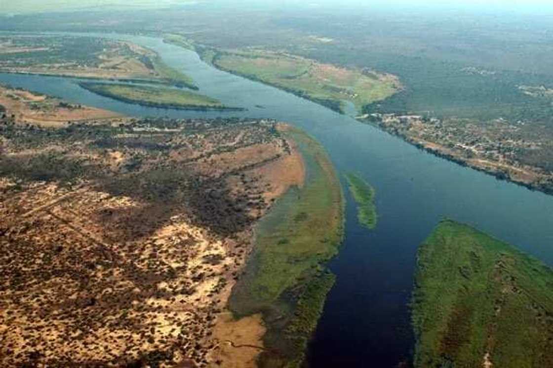 Orange River 2200 km Orange River 2200 km