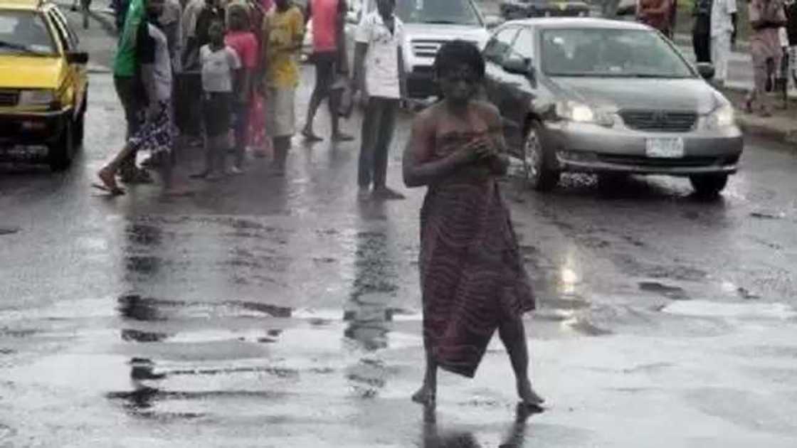 Asirin wasu da suka dirkawa Mahaukaciya ciki a Jos ya tonu Asirin wasu da suka dirkawa Mahaukaciya ciki a Jos ya tonu