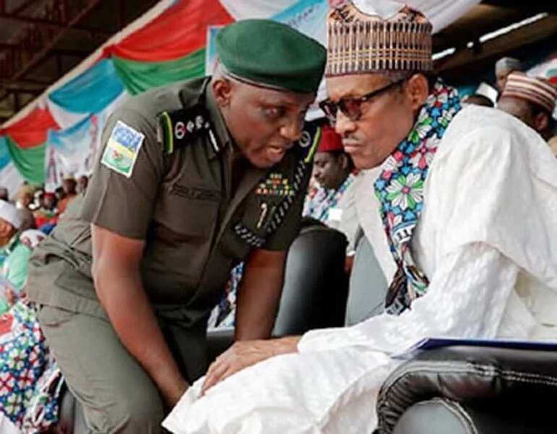 Hukumar 'yansanda ta mayar wa da Buhari martani kan bincikar IGP da 'tserewa' daga jihar Benuwe