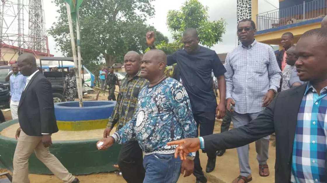 INEC official with 3 different result sheets arrested by police INEC official with 3 different result sheets arrested by police