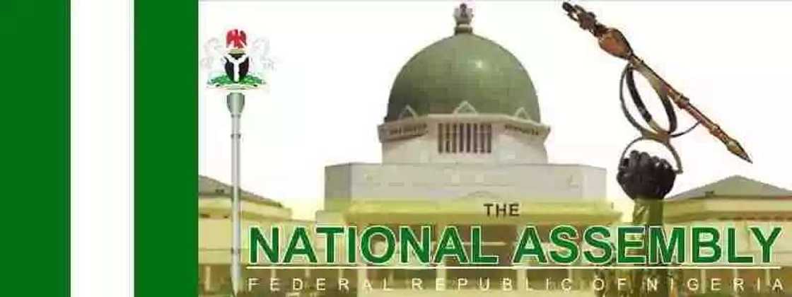 Jerin gyaran fuska 8 da aka yiwa kundin tsarin mulkin Najeriya yau a majalisa Jerin gyaran fuska 8 da aka yiwa kundin tsarin mulkin Najeriya yau a majalisa