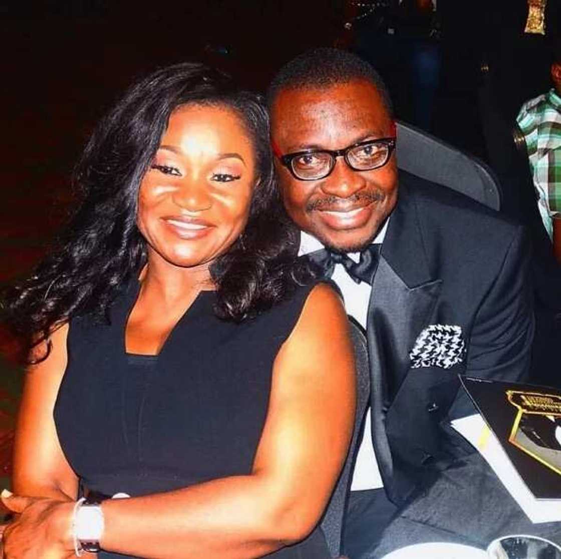 See these 10 romantic photos of Ali Baba and wife (photos)