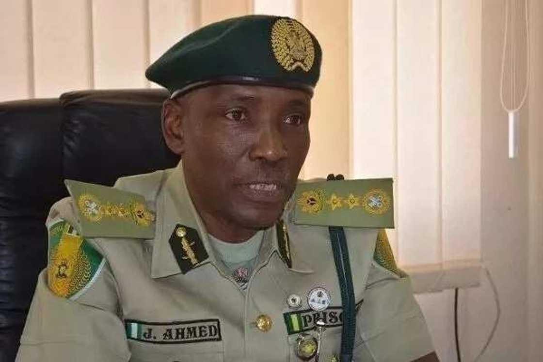 Bursunoni 35 daga gidan yarin Jos zasu zana jarabawar NECO a 2018 Bursunoni 35 daga gidan yarin Jos zasu zana jarabawar NECO a 2018