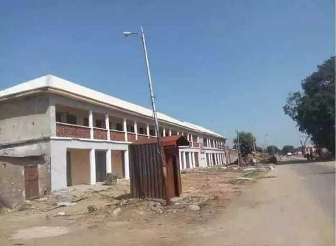 Kalli hotunan Bama yanzu yadda garin ya koma Kalli hotunan Bama yanzu yadda garin ya koma