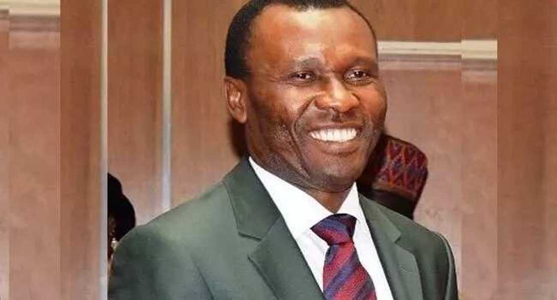 2019: Usani Usani zai nemi Gwamnan Jihar Kuros Riba a Jam'iyyar APC 2019: Usani Usani zai nemi Gwamnan Jihar Kuros Riba a Jam'iyyar APC