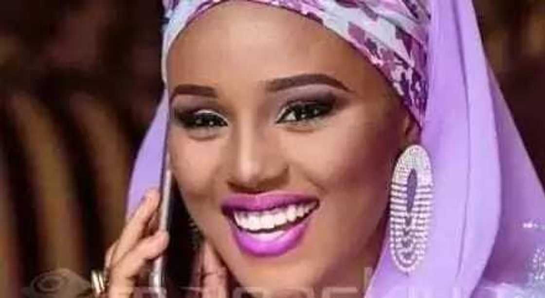 Kyawawan hotunan matar sarkin Kano Kyawawan hotunan matar sarkin Kano