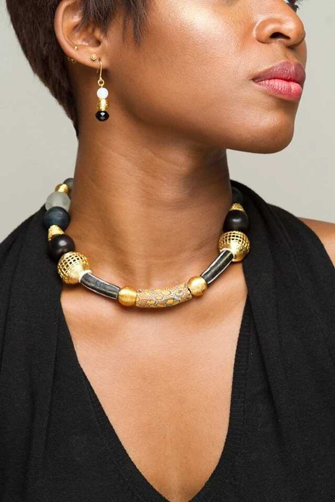 Beads for ladies Beads for ladies