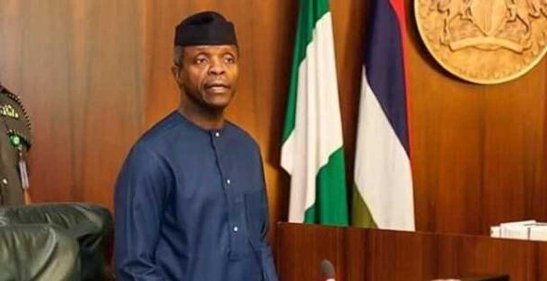 Da Atiku da gaske yake yi da ya sakewa Najeriya fasali lokacin yana mulki - Osinbajo Da Atiku da gaske yake yi da ya sakewa Najeriya fasali lokacin yana mulki - Osinbajo