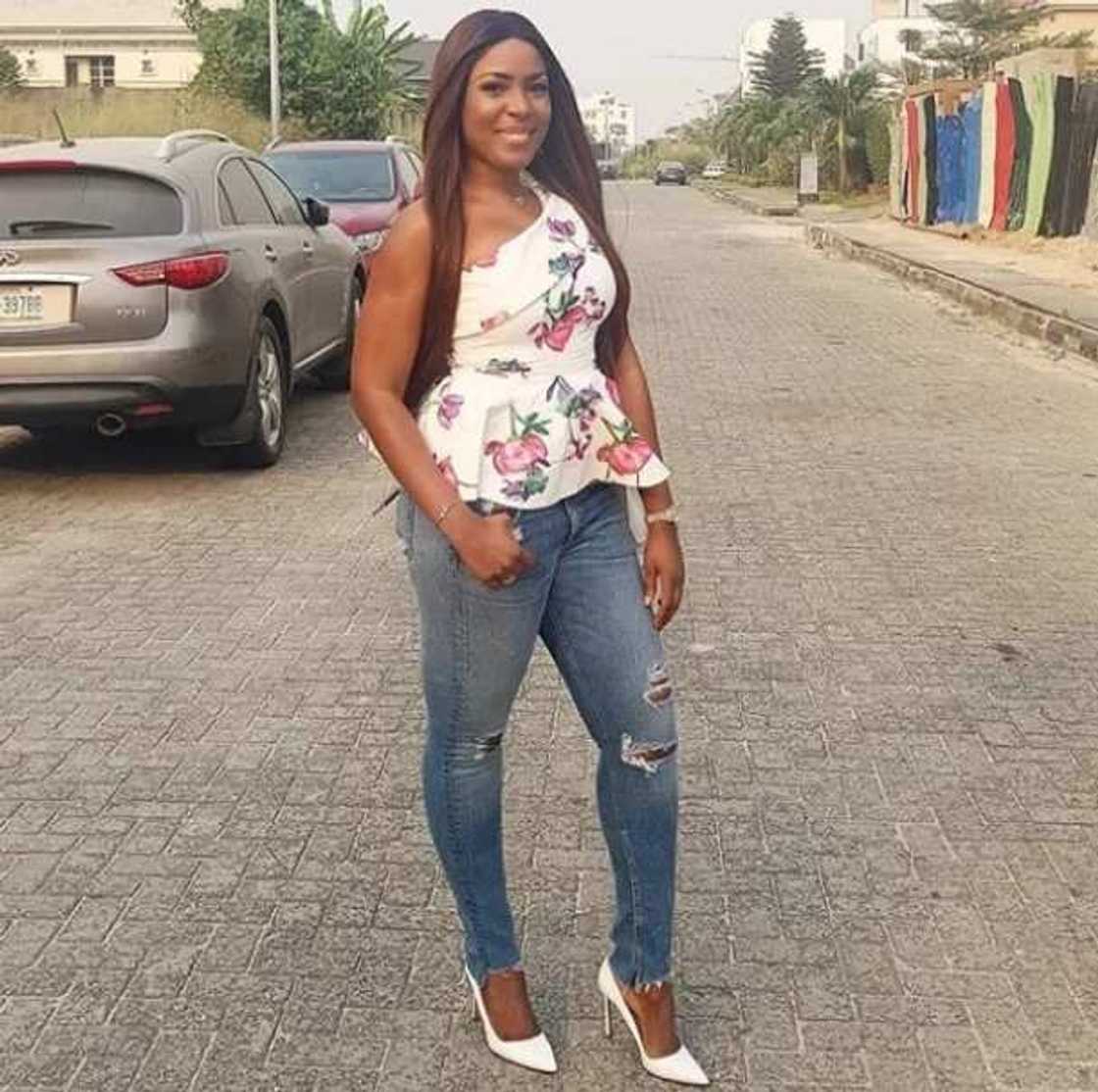Actress Toyin Aimakhu congratulates Linda Ikeji on her engagement Actress Toyin Aimakhu congratulates Linda Ikeji on her engagement