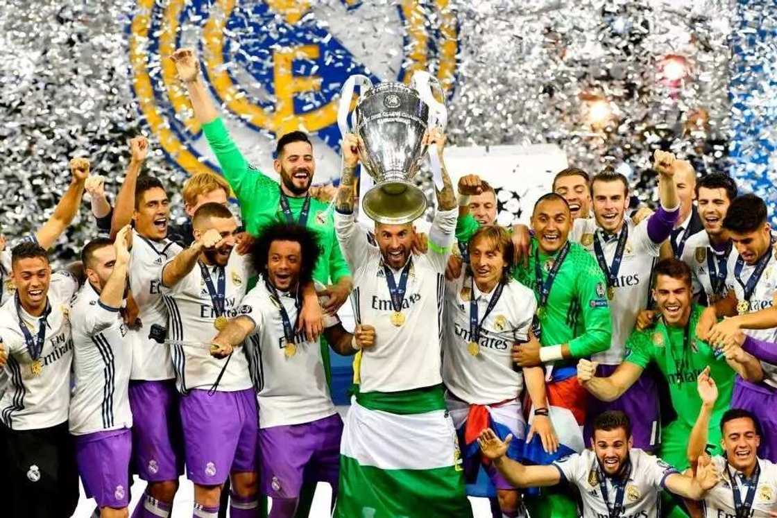 Kungiyar Real Madrid ta kara kafa tarihi a Duniya Kungiyar Real Madrid ta kara kafa tarihi a Duniya