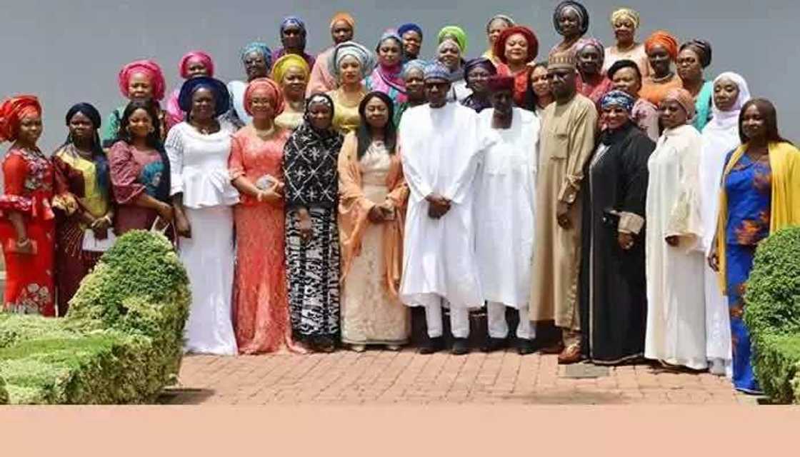 Mata 'Yan Majalisa na kawo barazana ga Kujerar Osinbajo - Buhari Mata 'Yan Majalisa na kawo barazana ga Kujerar Osinbajo - Buhari