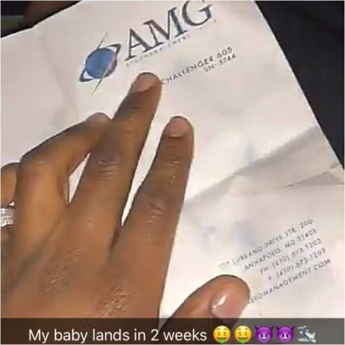 Davido buys N9.7bn private jet Davido buys N9.7bn private jet