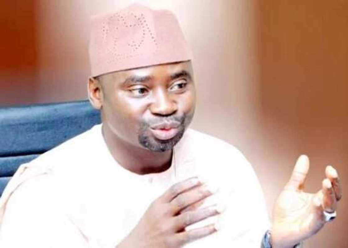 Yadda Sani Sidi da abokansa suka kwashe biliyoyin kudi a NEMA - Aso Rock Yadda Sani Sidi da abokansa suka kwashe biliyoyin kudi a NEMA - Aso Rock