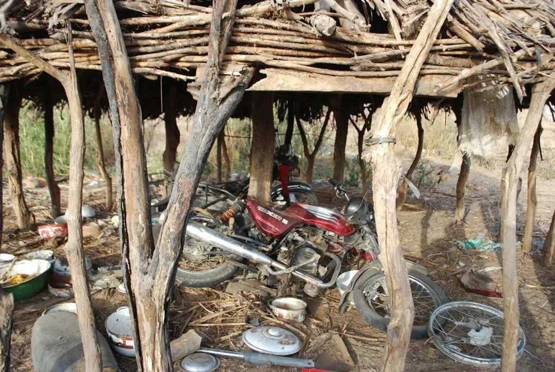 Boko Haram: Army Raids Terrorist Hideout In Borno State Boko Haram: Army Raids Terrorist Hideout In Borno State
