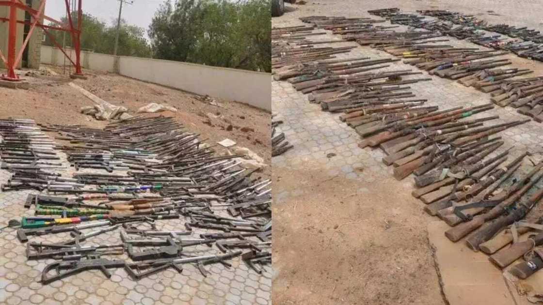 Gungun ýan bindiga da dama sun miƙa wuya ga sojoji a Zamfara, sun ajiye makamai masu yawa Gungun ýan bindiga da dama sun miƙa wuya ga sojoji a Zamfara, sun ajiye makamai masu yawa